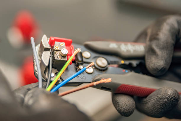 Best Electrical Installation Contractor  in Daingerfield, TX